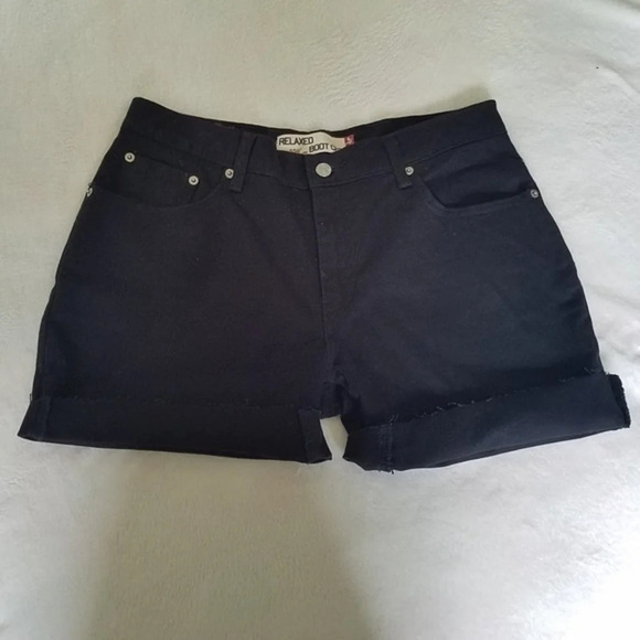 Levi's Pants - Levi's 550 Black Cut Off‎ Shorts